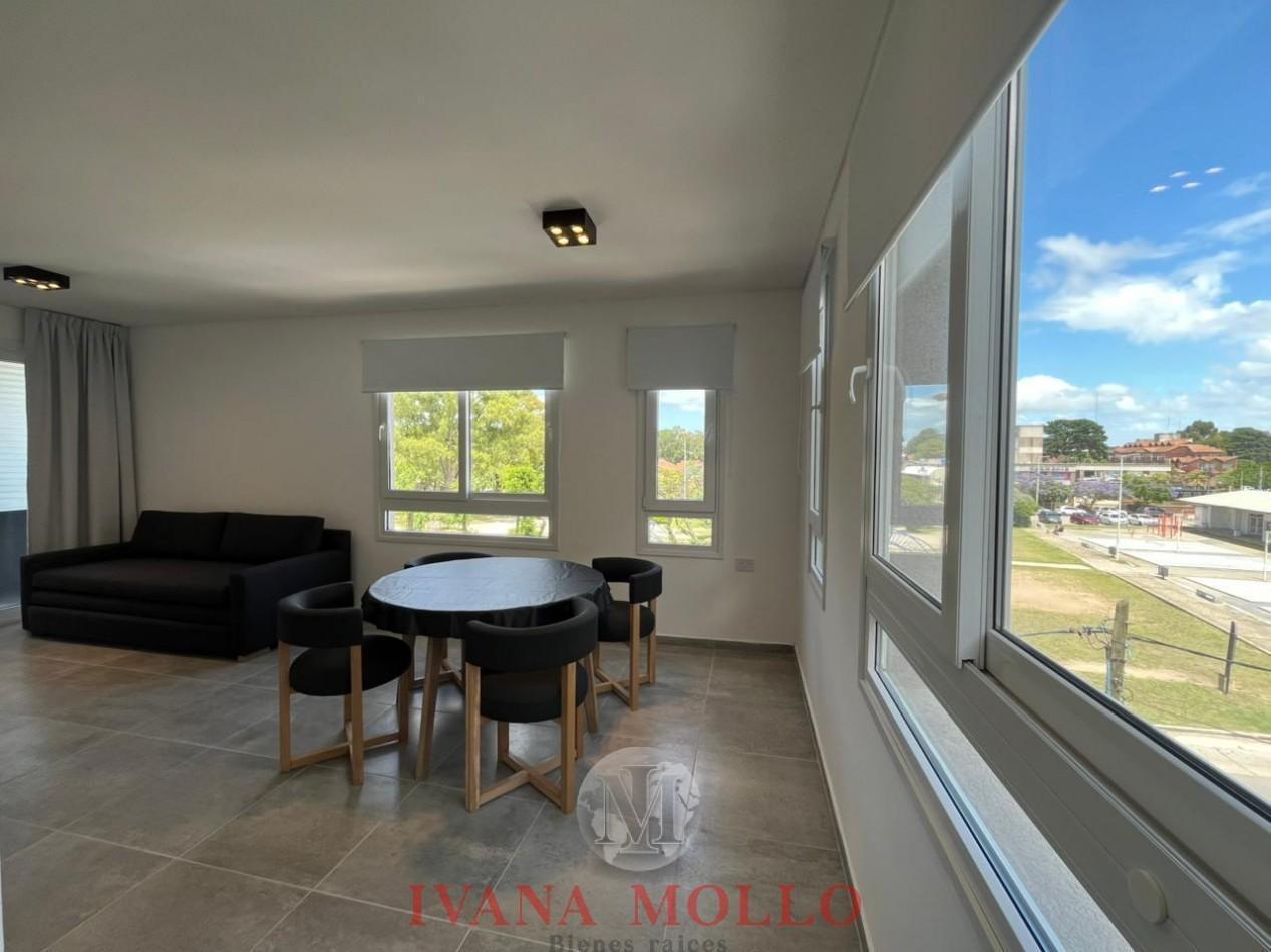 Foto de Departamento en venta 2 ambientes en Pinamar con cochera y amoblado, imagen 3