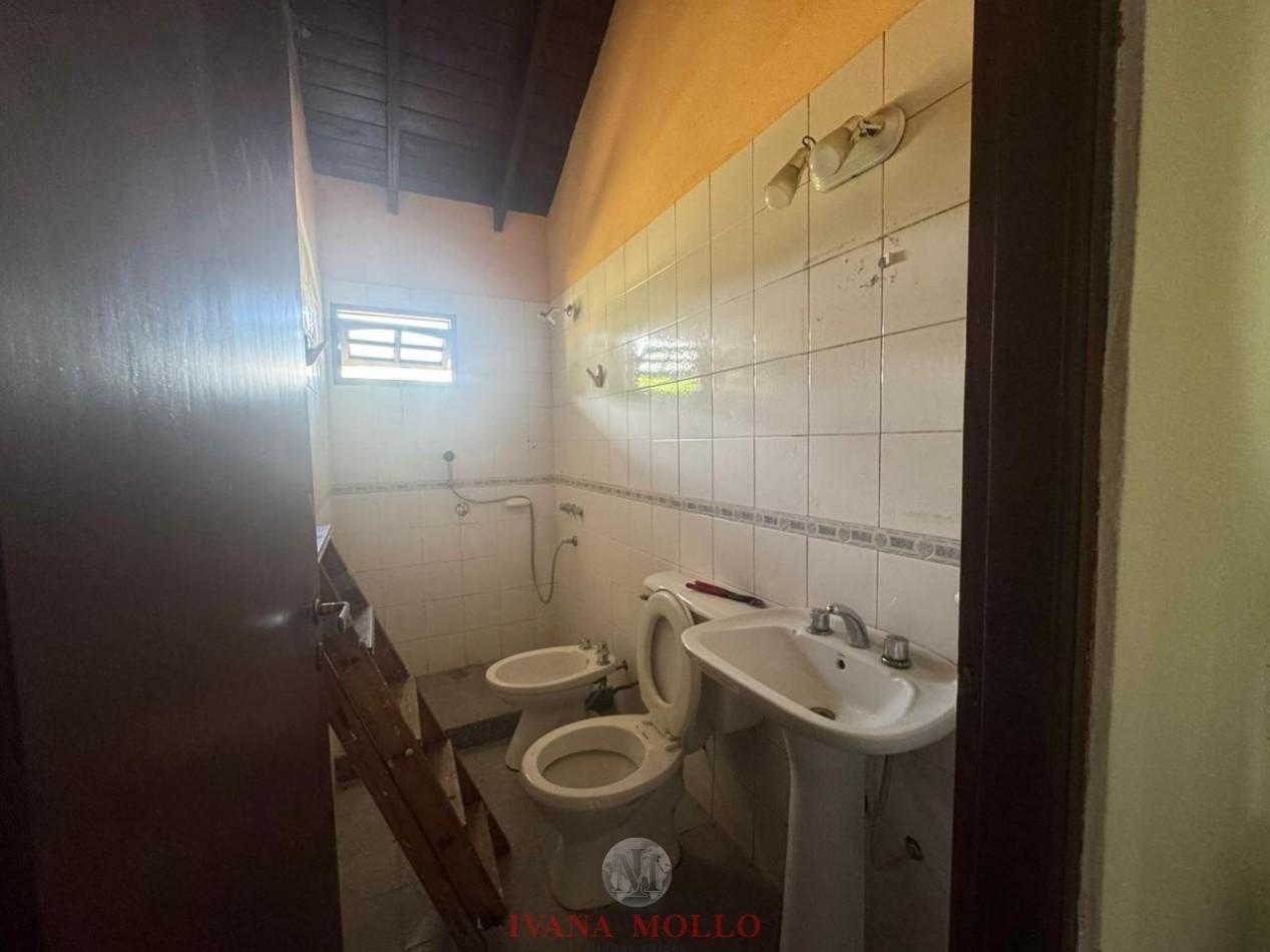 Foto de Casa en venta 2 ambientes sobre lote multifamiliar en Mar de Ostende, imagen 3