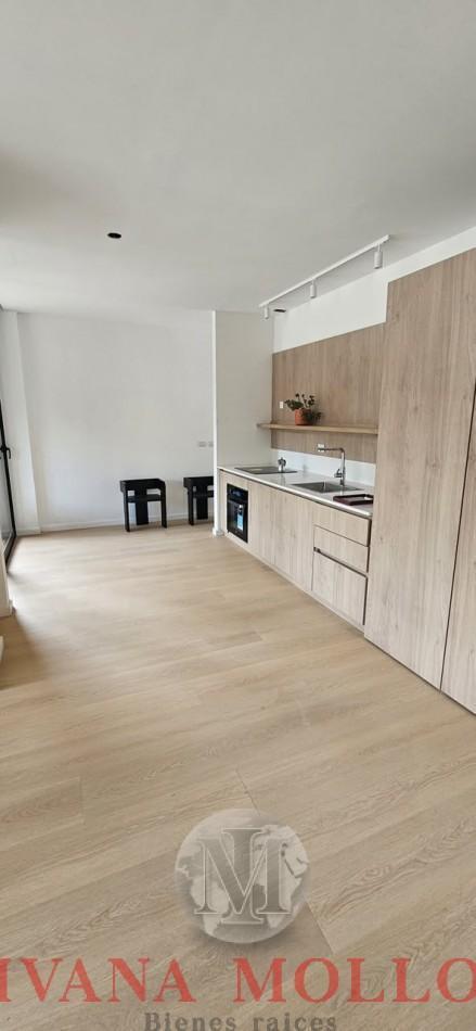 Foto de Departamento en venta 3 ambientes en Pinamar Norte a 2 cuadras del mar, imagen 2