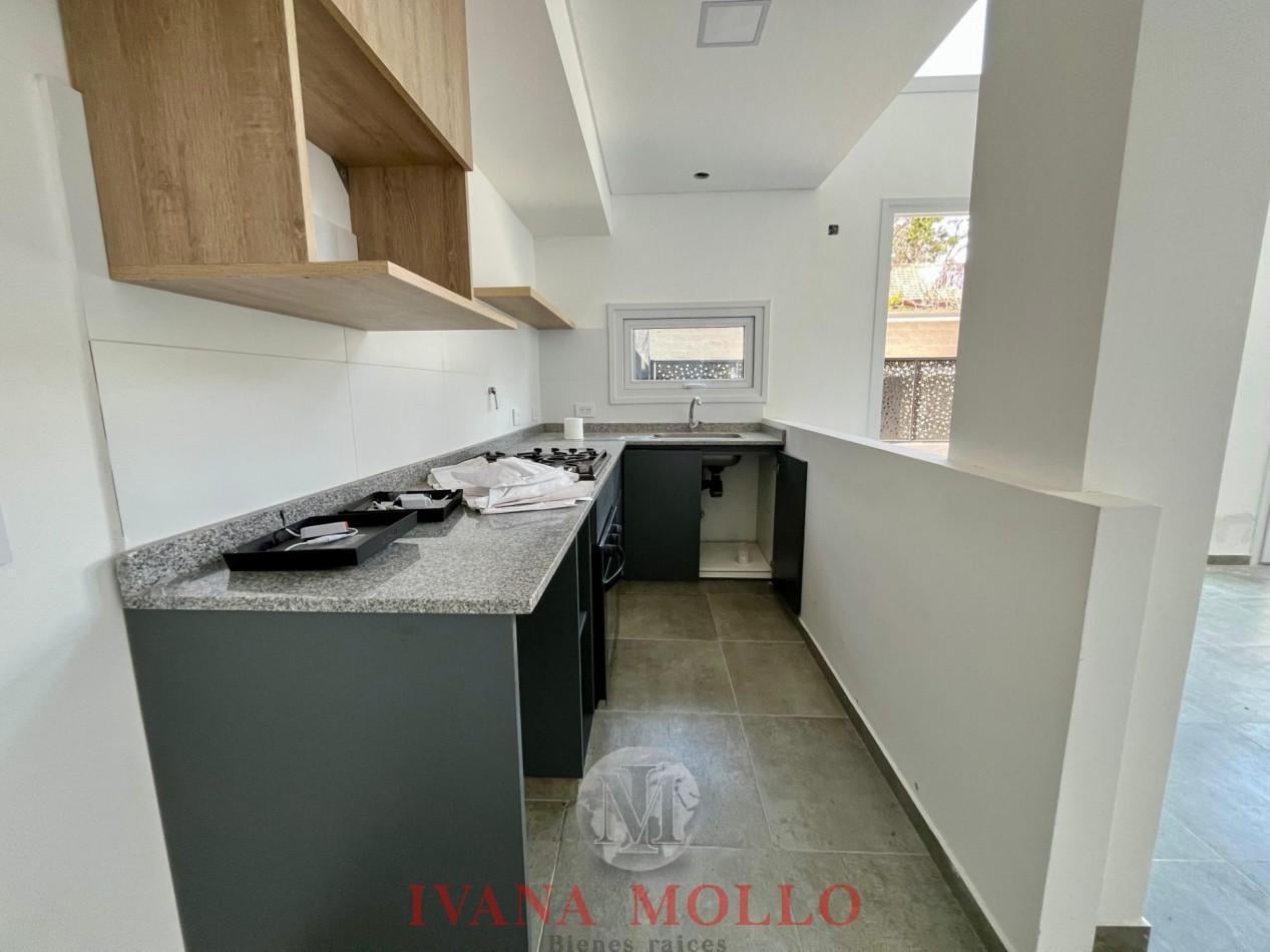 Foto de Duplex en venta 3 ambientes a estrenar en Pinamar Centro con cochera y, imagen 4