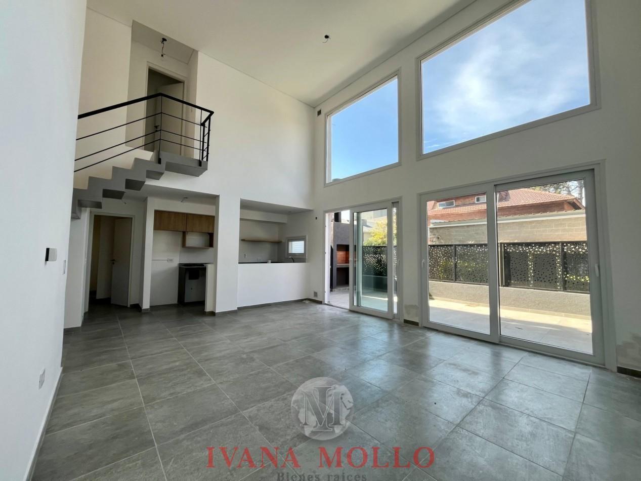 Foto de Duplex en venta 3 ambientes a estrenar en Pinamar Centro con cochera y, imagen 1