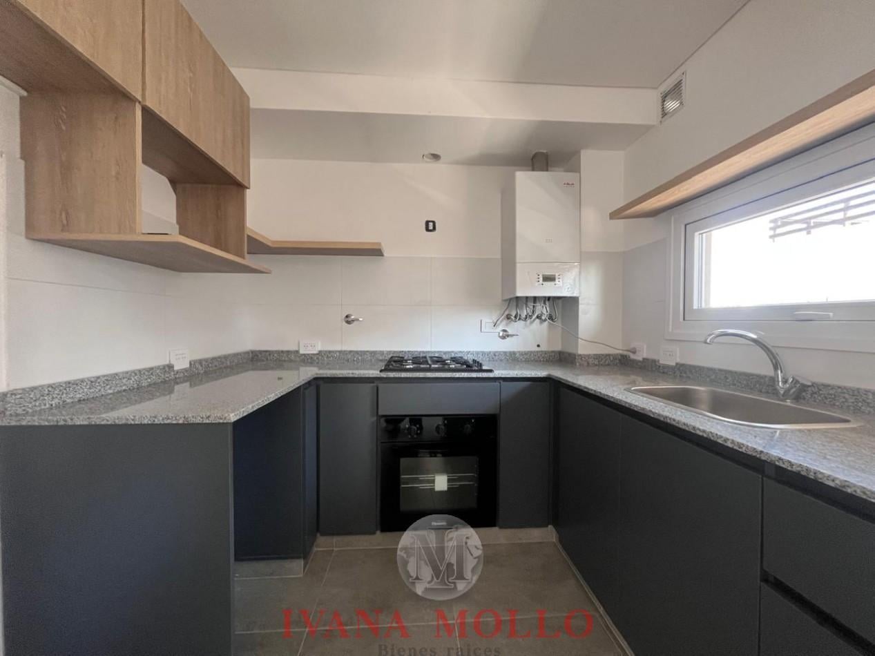 Foto de Departamento en venta 2 ambientes en Pinamar a estrenar con cochera, imagen 2