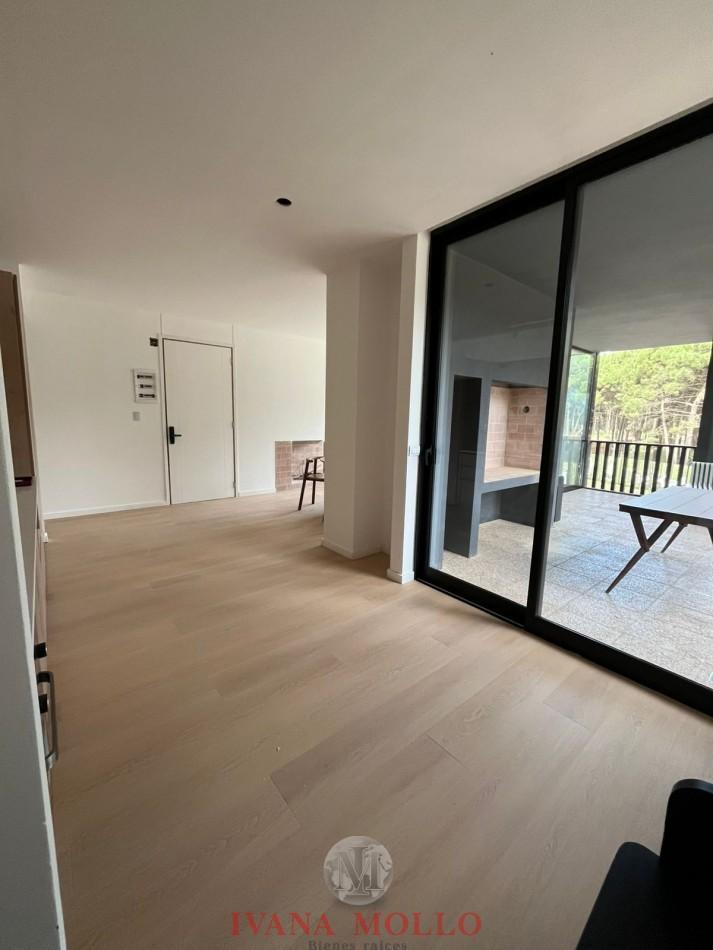 Foto de Departamento en venta 3 ambientes en Pinamar Norte a 2 cuadras del mar, imagen 3