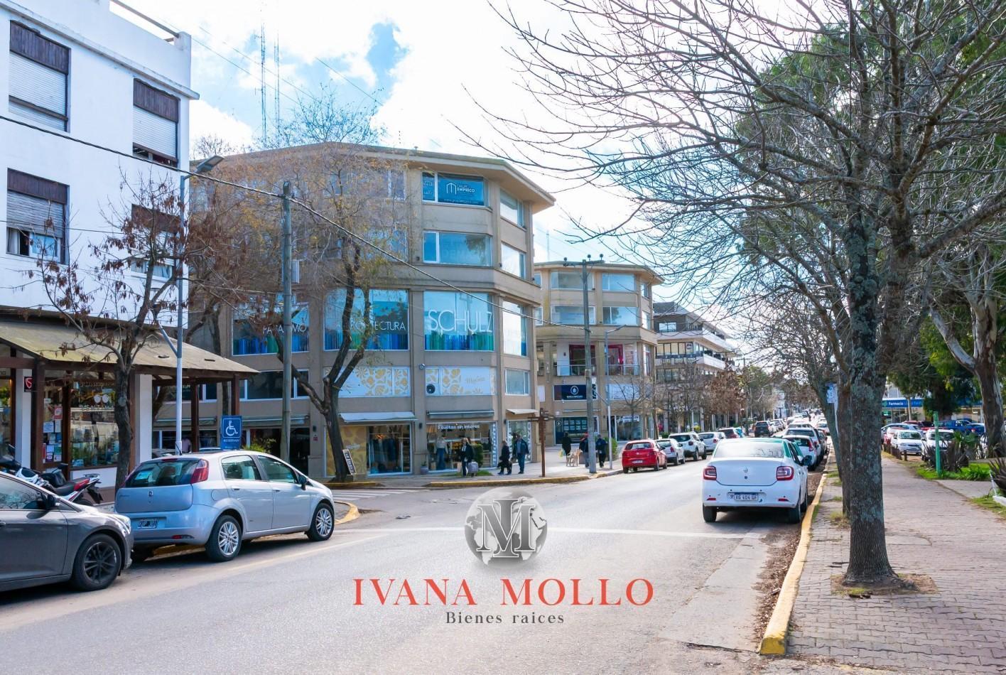 Foto de Oficina en centro de Pinamar en venta, imagen 3