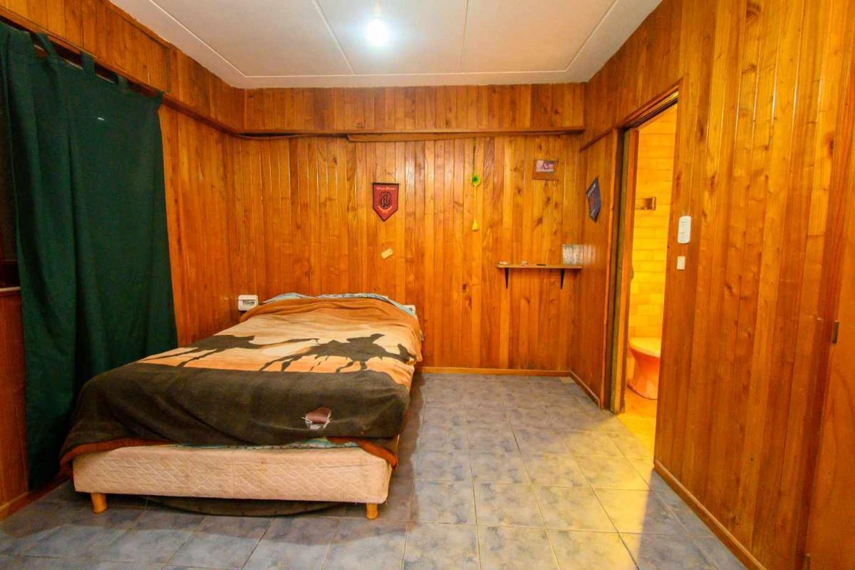 3 Departamentos y Galpón. Se Vende 5