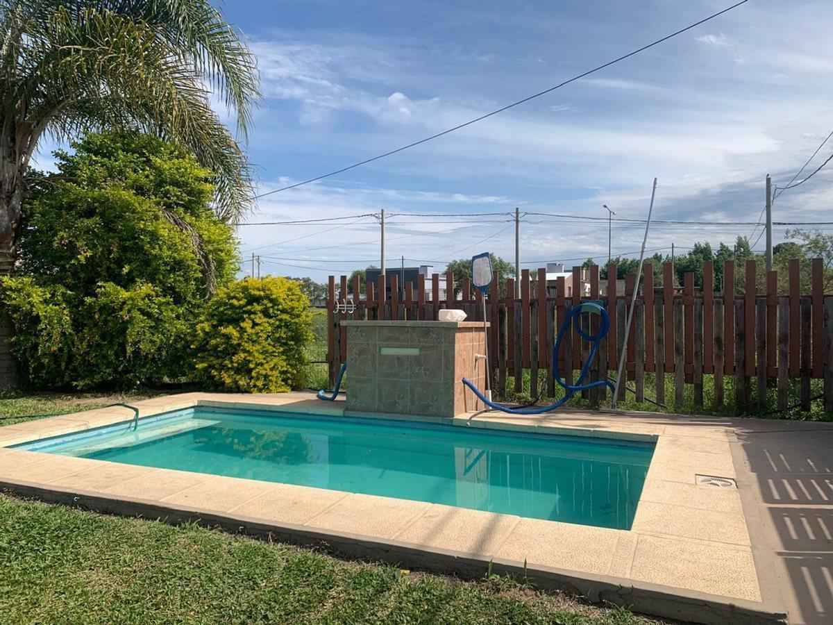 Venta Casa en Arroyo Leyes 4