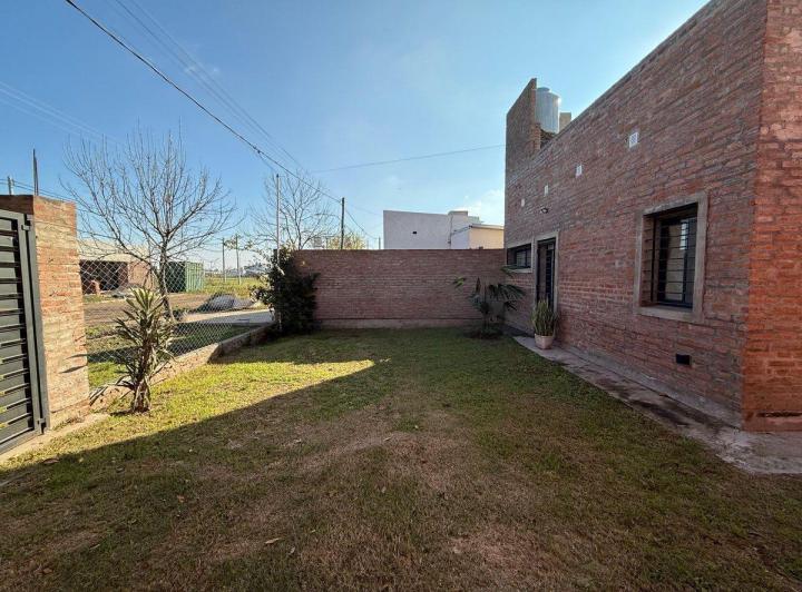 CASA EN CONSTRUCCIÓN EN PRADERAS 2 3