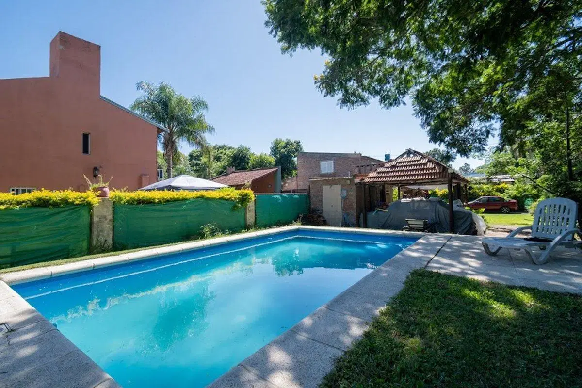 CASA EN RUTA UNO 3
