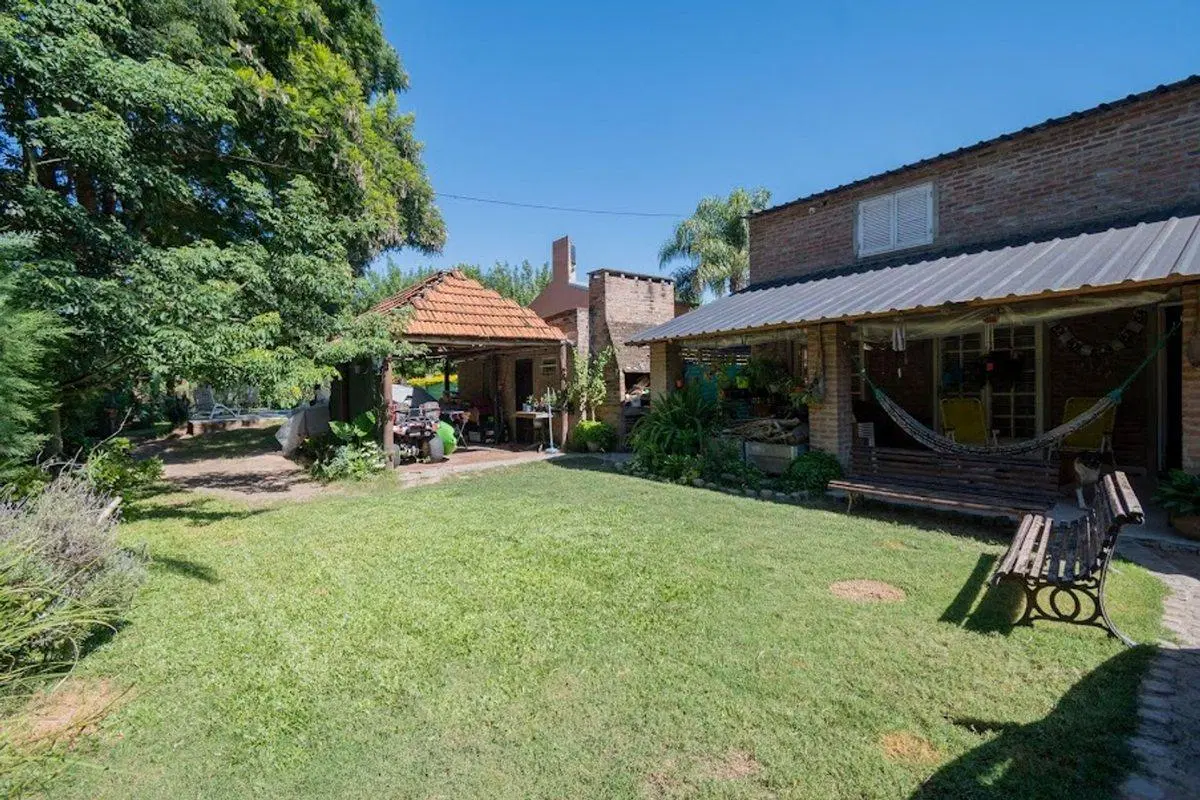 CASA EN RUTA UNO 2
