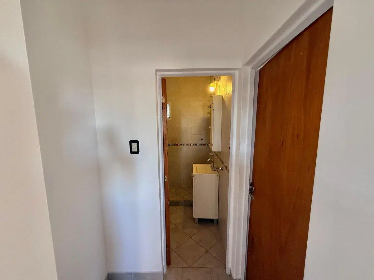SE VENDE DPTO EN 1ER PISO 1 DOR SOBRE GRL PAZ 5400 3