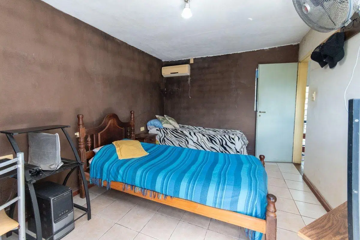 Se vende Casa Duplex en Fomento 9 de Julio 5