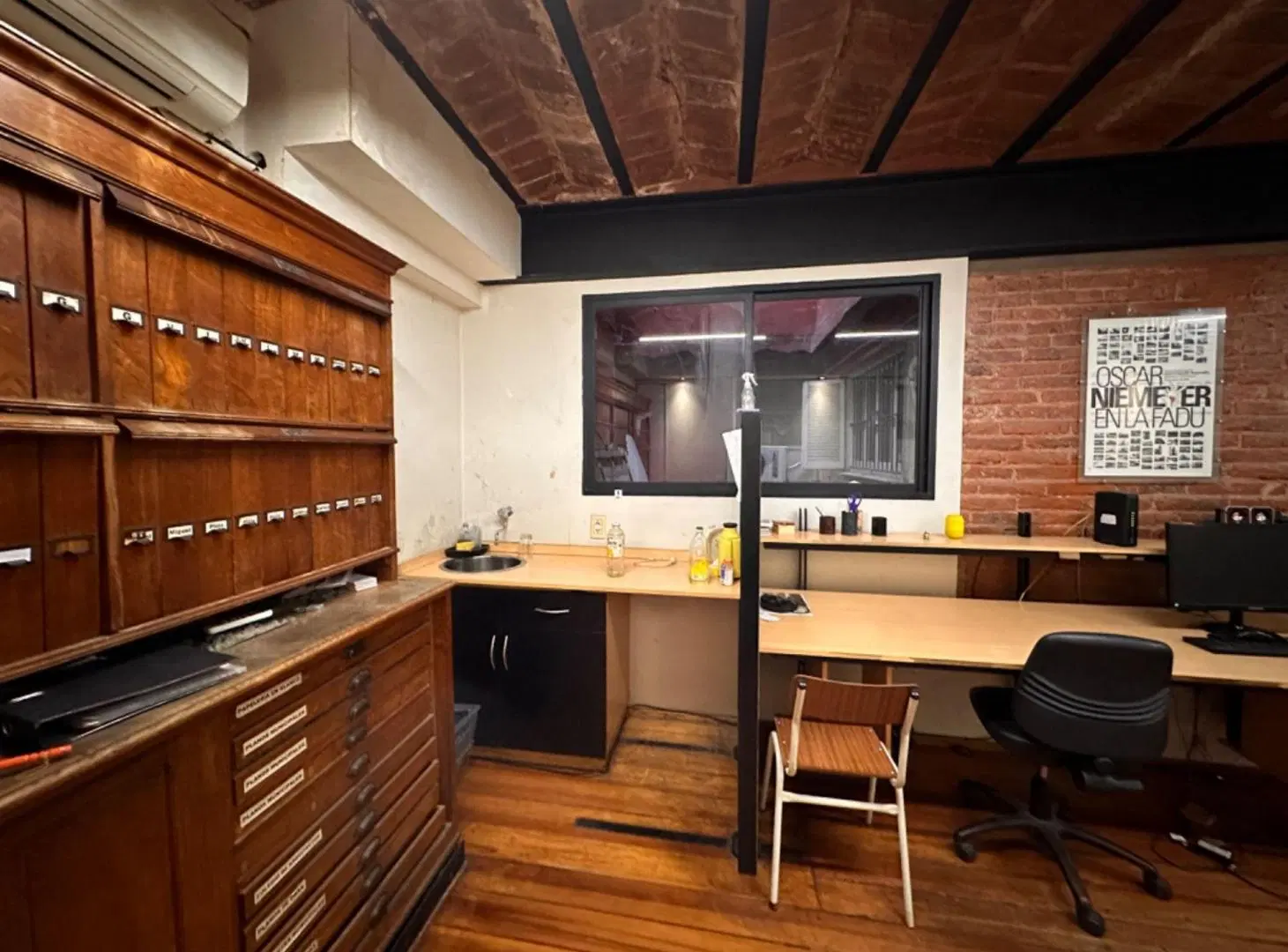 Estudio / oficina en VENTA a metros de la peatonal 4
