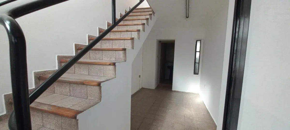 ALQUILER Estudio/Consultorio, Centro Sur 2