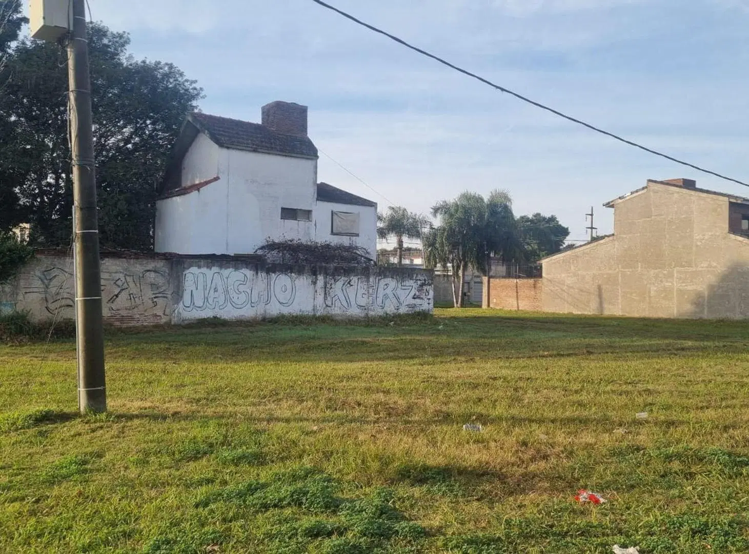 Venta de Terreno en esquina sobre Av. Gral. Paz 2