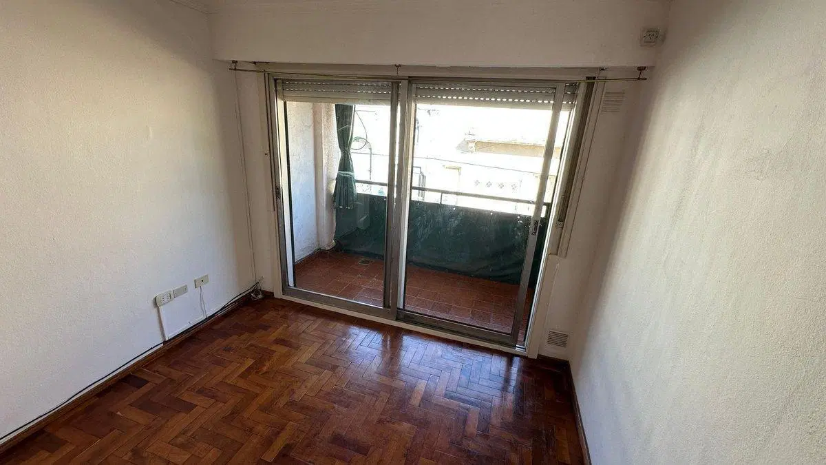 Depto. de 2 Dormitorios, Barrio Centro 3