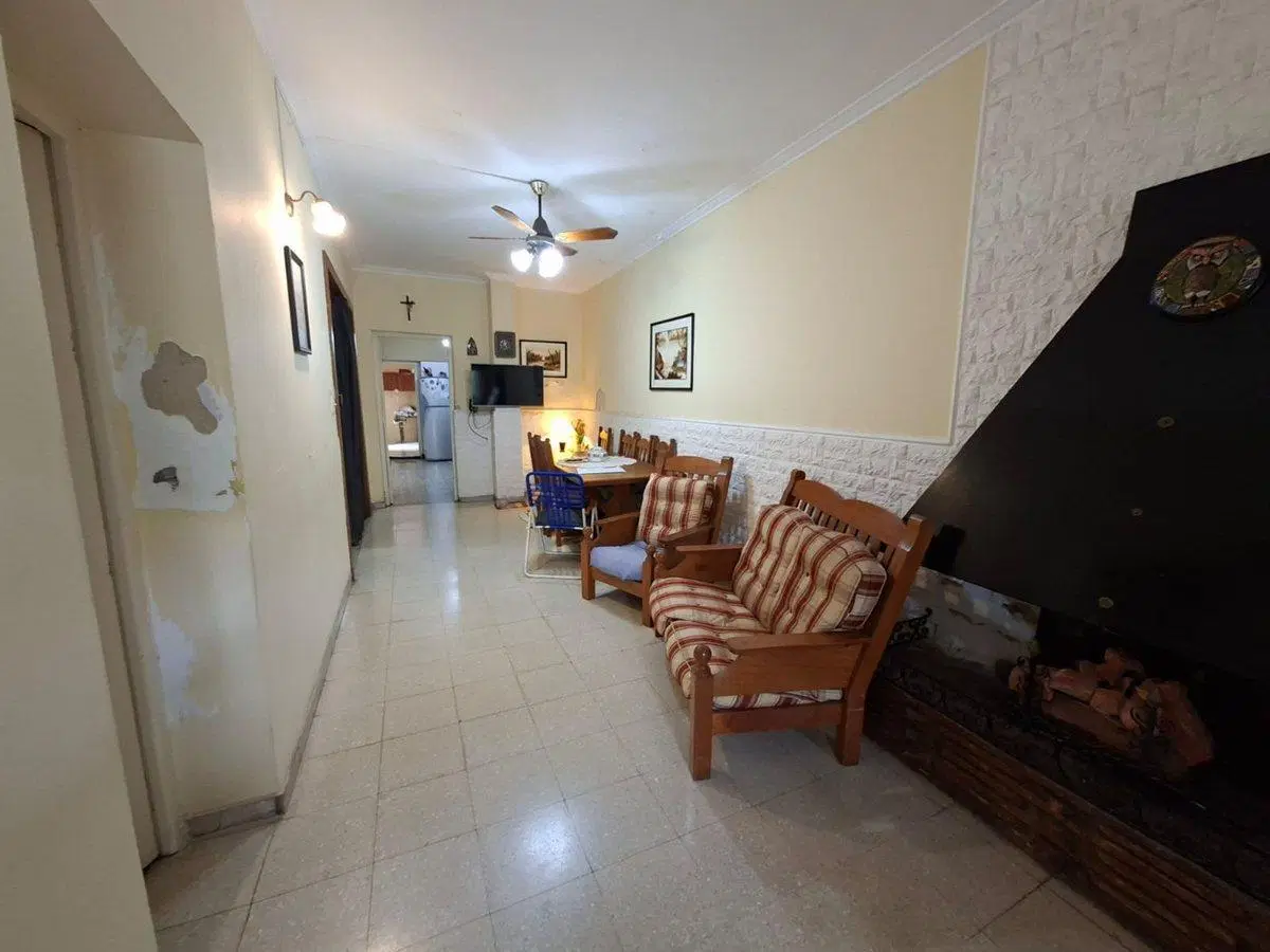 Casa con depto en PA, 2 Dorm c/u, cochera, patio 4