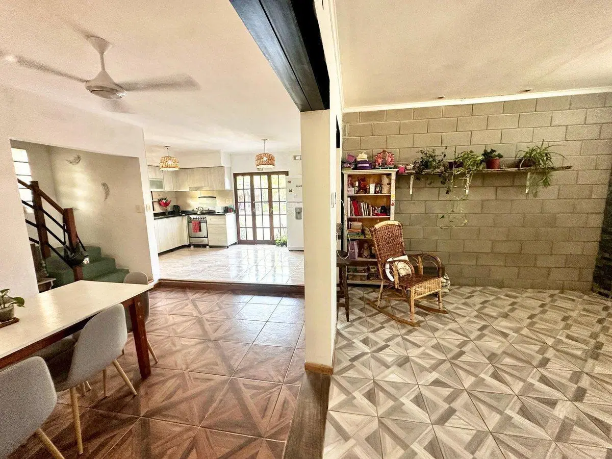 SE VENDE CASA EN JARDINES DE LA COSTA I 5