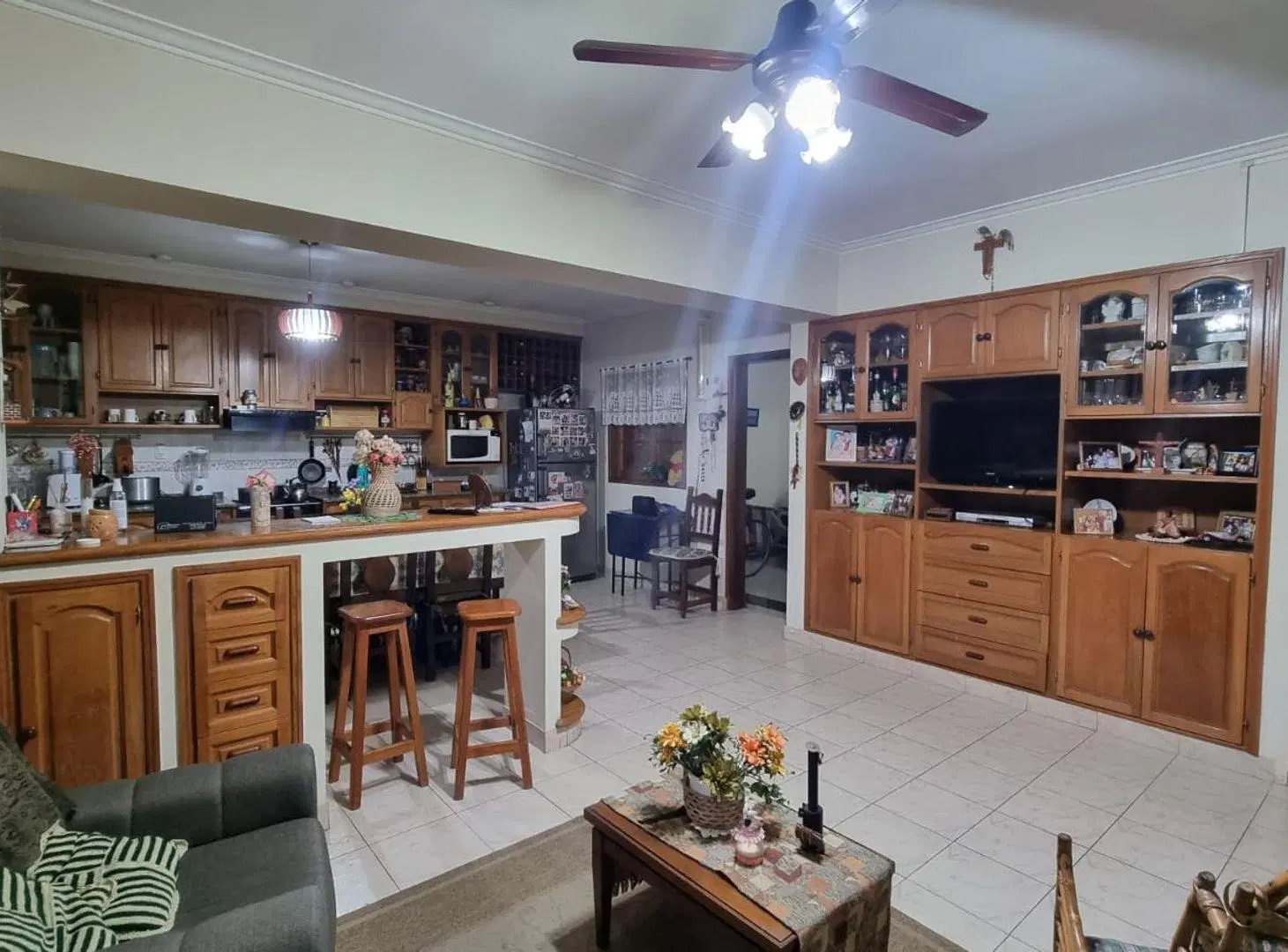 Venta Casa 4/5 dormitorios y piscina en Guadalupe 4