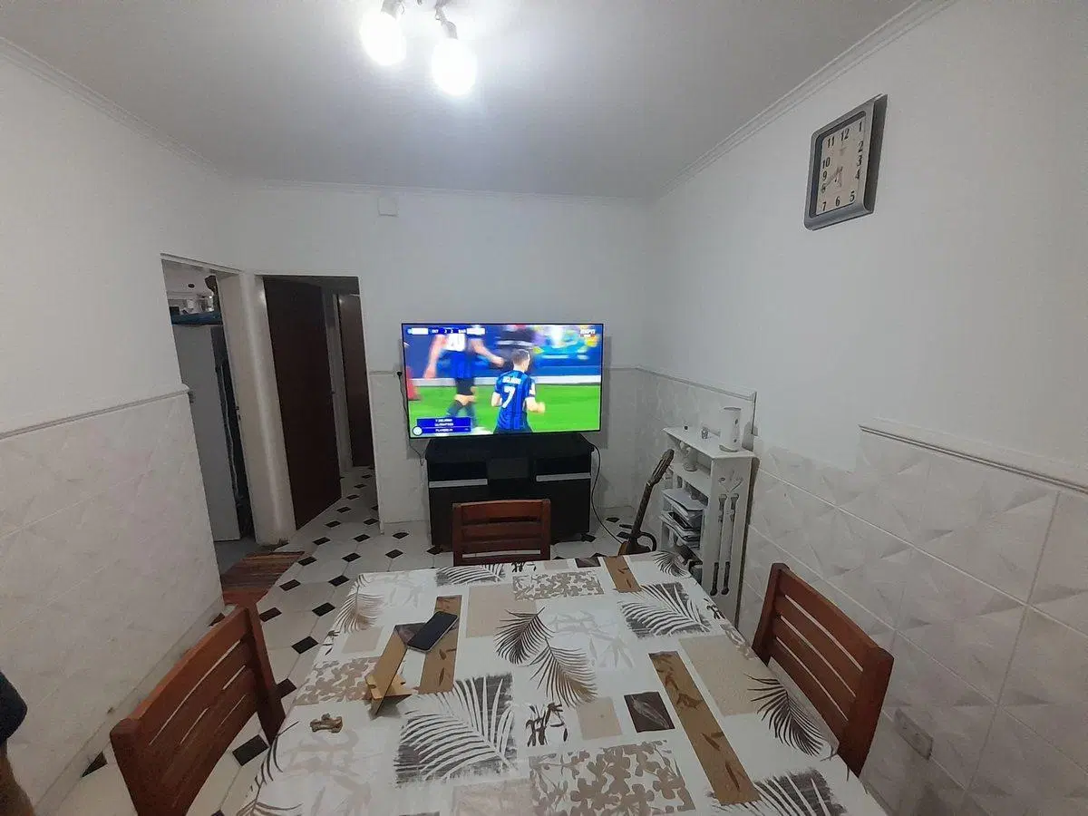 Casa de 1 dormitorio y garaje, Sarmiento 7100 2