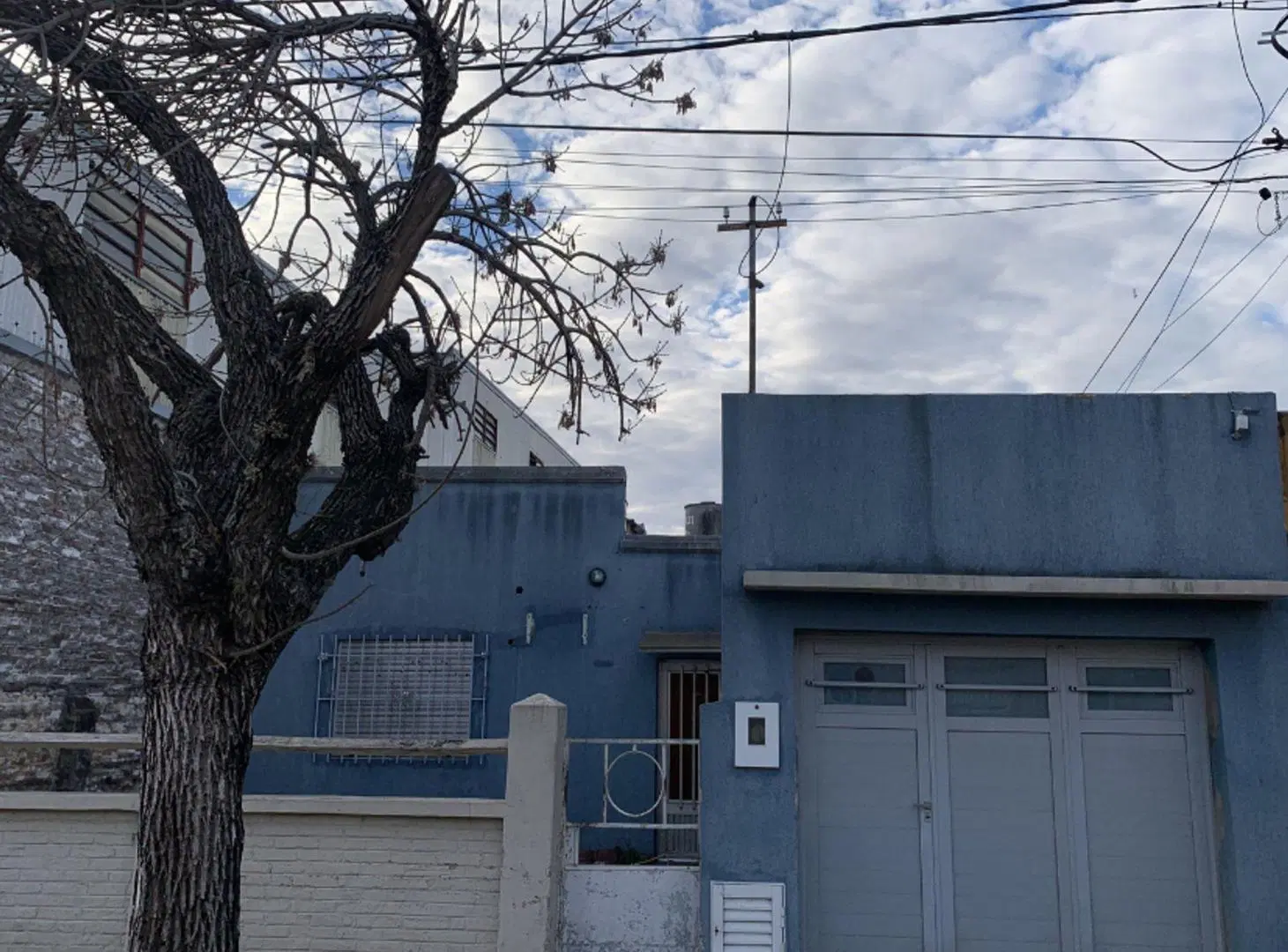Casa barrio Sargento Cabral (gran potencial) 2