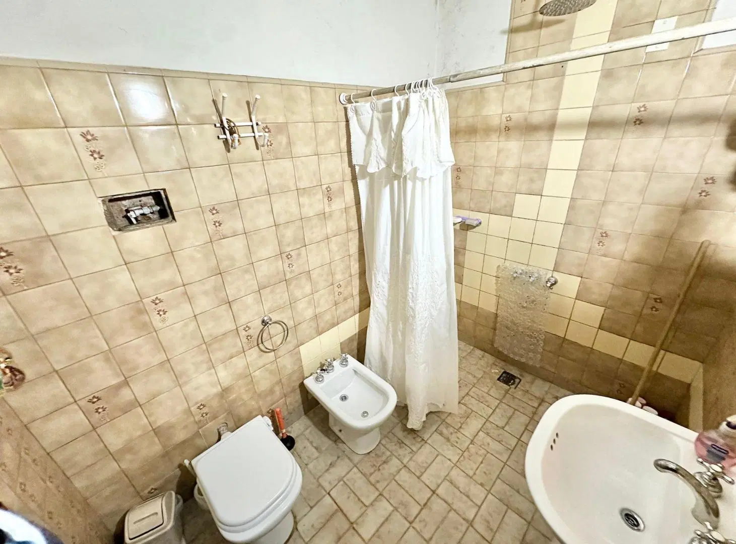 SE VENDE CASA EN MONTE VERA CON 400 M2 DE TERRENO 2