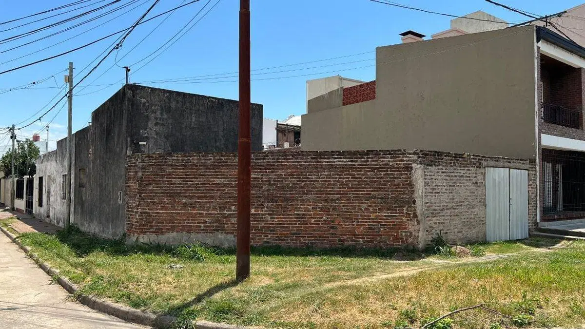 Oportunidad 2 Casas a refaccionar en Venta 5