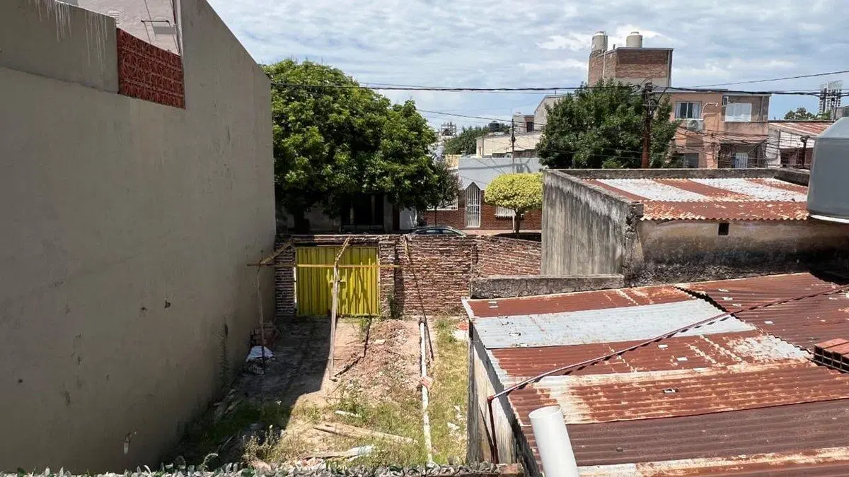 Oportunidad 2 Casas a refaccionar en Venta 4