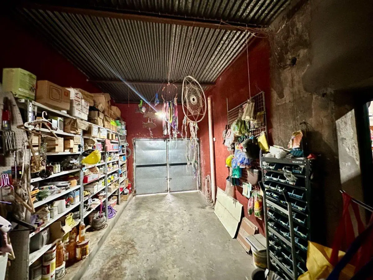 SE VENDE CASA con COCHERA - APTA CREDITO 5