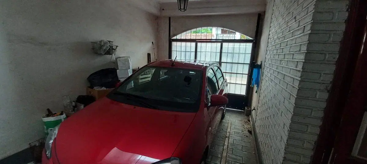 Gran Casa 8 ambientes, zona Parque Garay 4