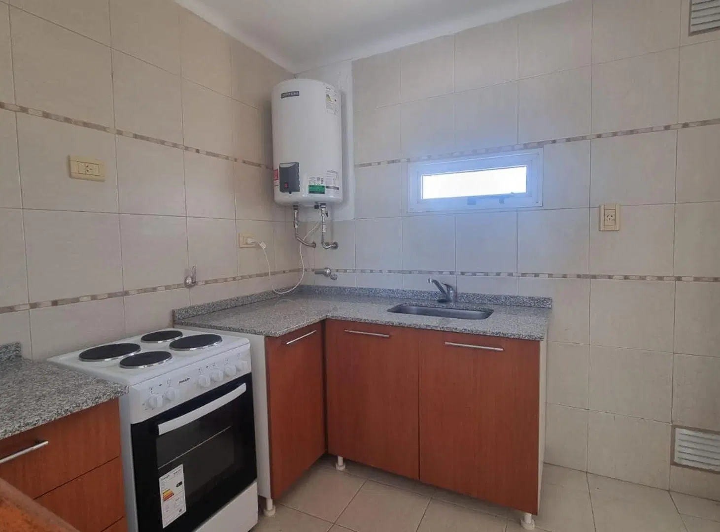 Venta Depto Duplex 2 dormitorios entre Boulevares 3