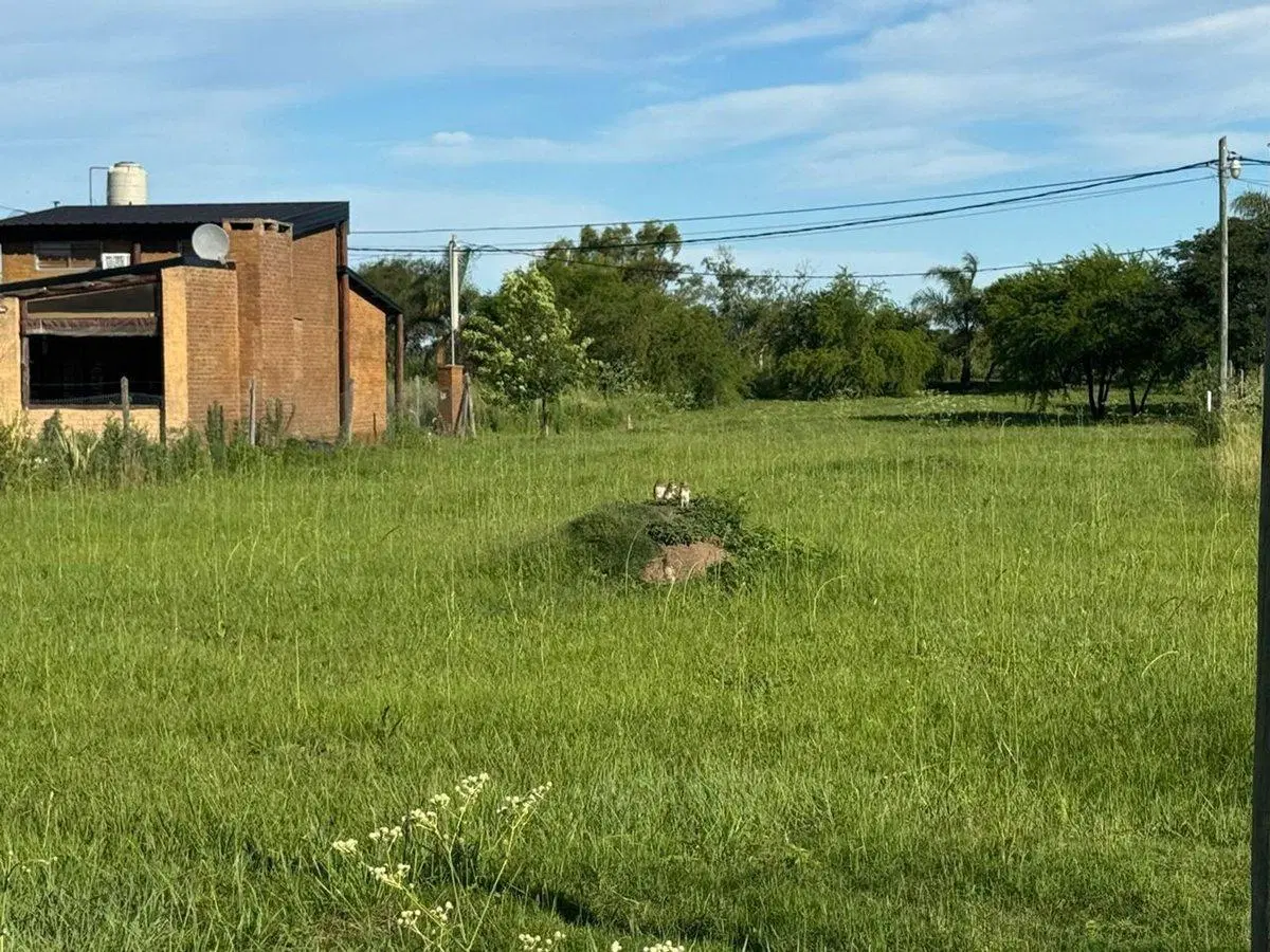 Terreno en barrio Faros del leyes 3