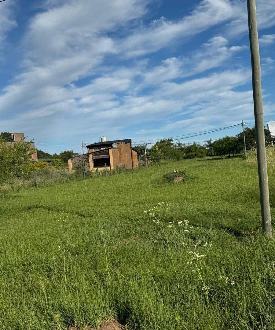 Terreno en barrio Faros del leyes