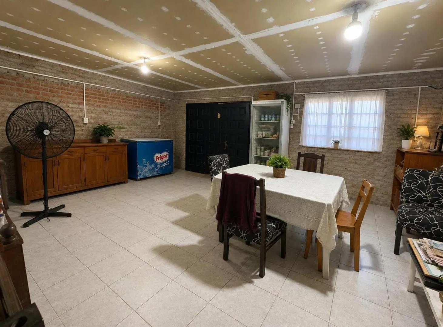SE VENDE CASA EN BARRIO CANDIOTI NORTE 5