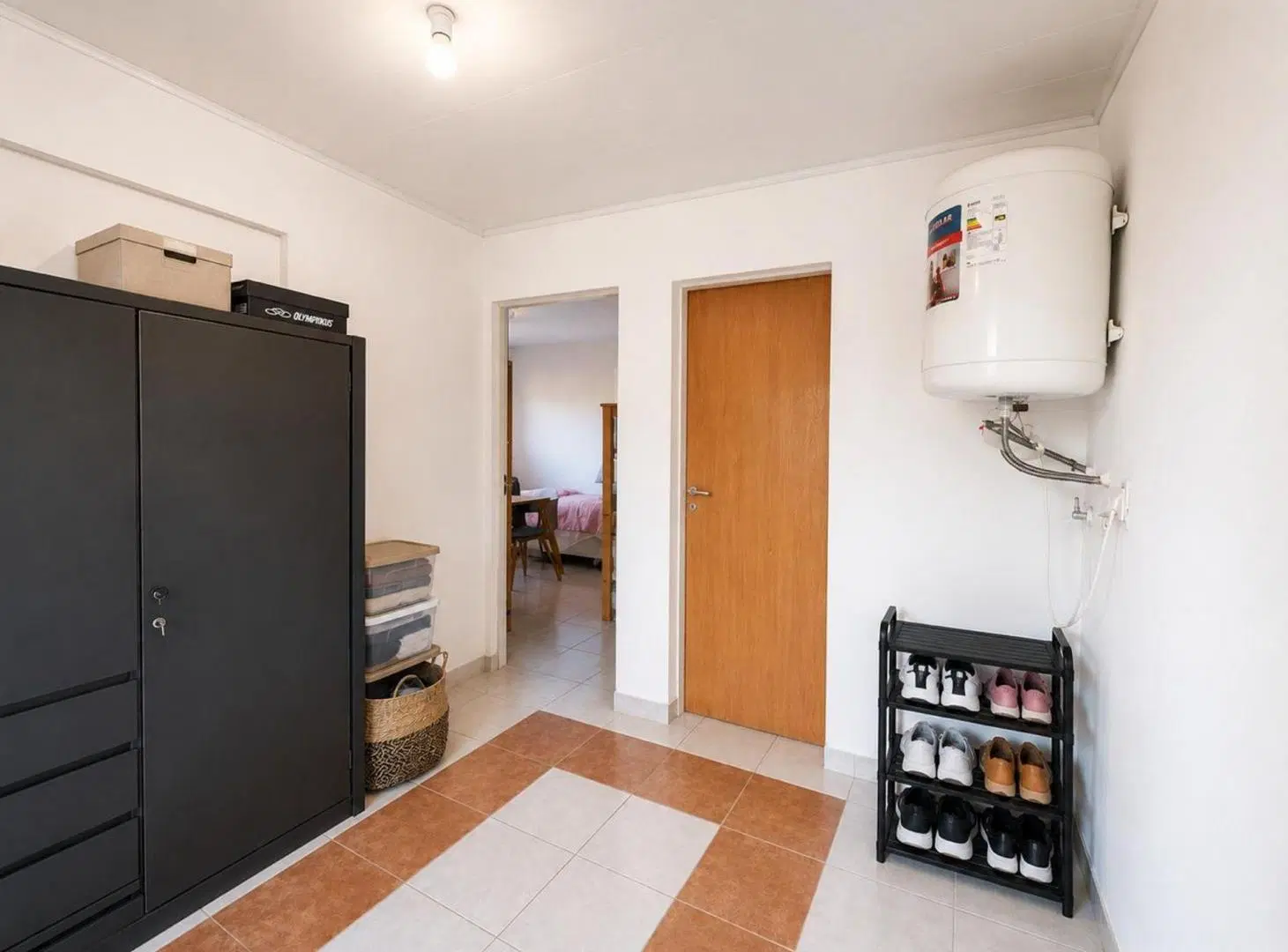 SE VENDE CASA EN BARRIO CANDIOTI NORTE 3