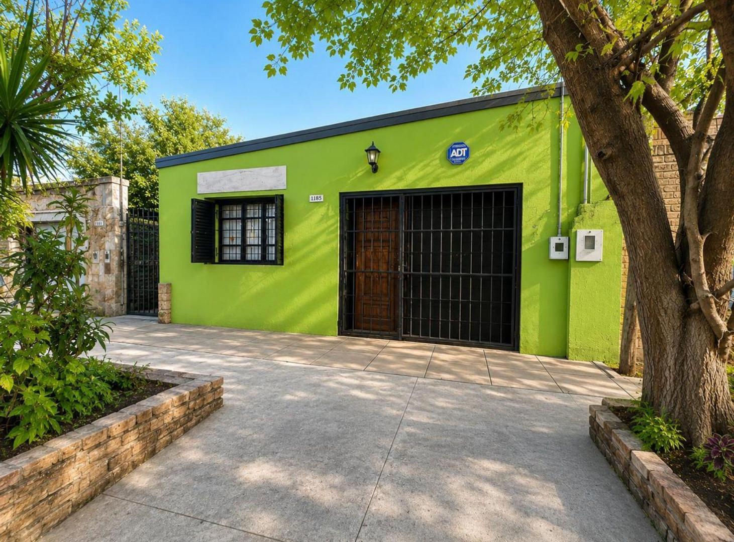 SE VENDE CASA EN BARRIO CANDIOTI NORTE