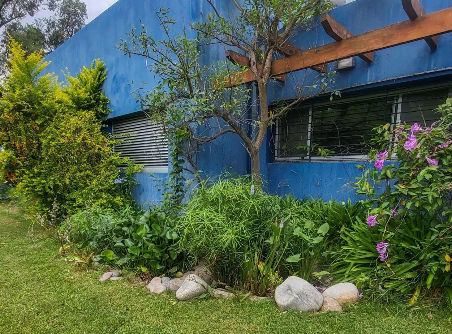 Importante casa en Villa California 5
