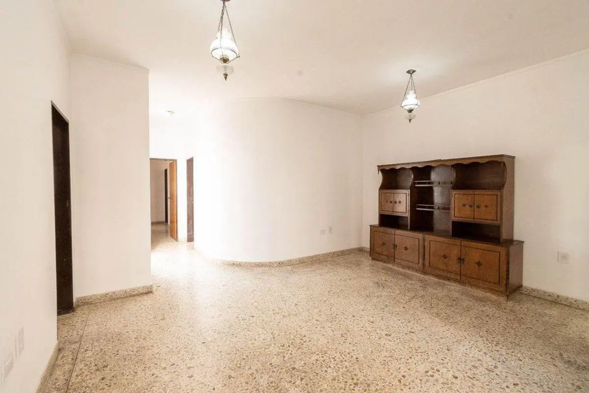Casa en venta – Microcentro. Apta crédito. 5