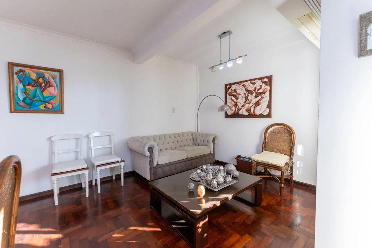 VENTA - SEMI-PISO DE 3 DORMITORIOS Y COCHERA 5