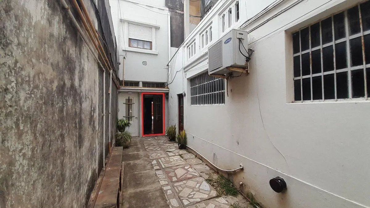 ALQUILER CASA INTERNA - 2 DORM. - AV. FREYRE 2800 3