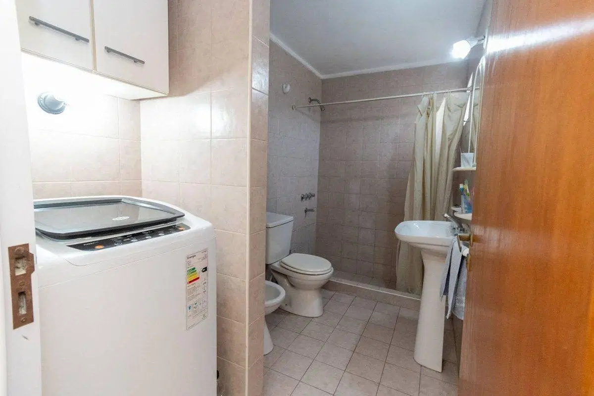 DEPARTAMENTO EN VENTA 1 DOR AL FRENTE CON BALCON 3