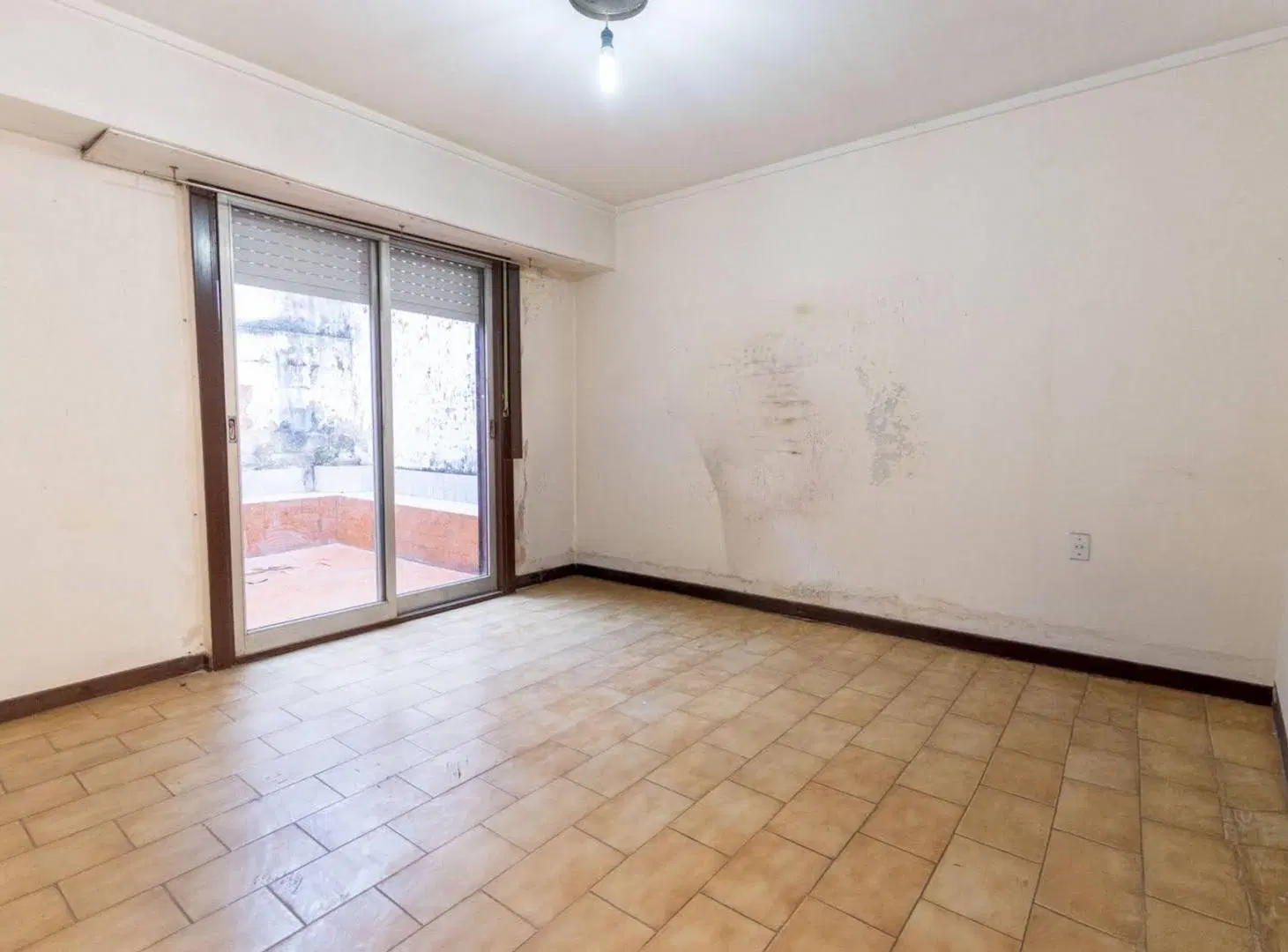 BARRIO CANDIOTI  4 dorm A 2 CUADRAS BVD APTO CRED 2