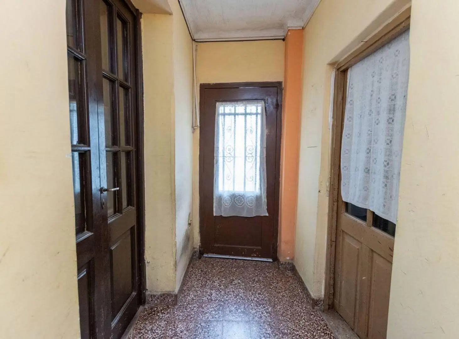 Casa a la venta a mt de Av. López y Planes 4