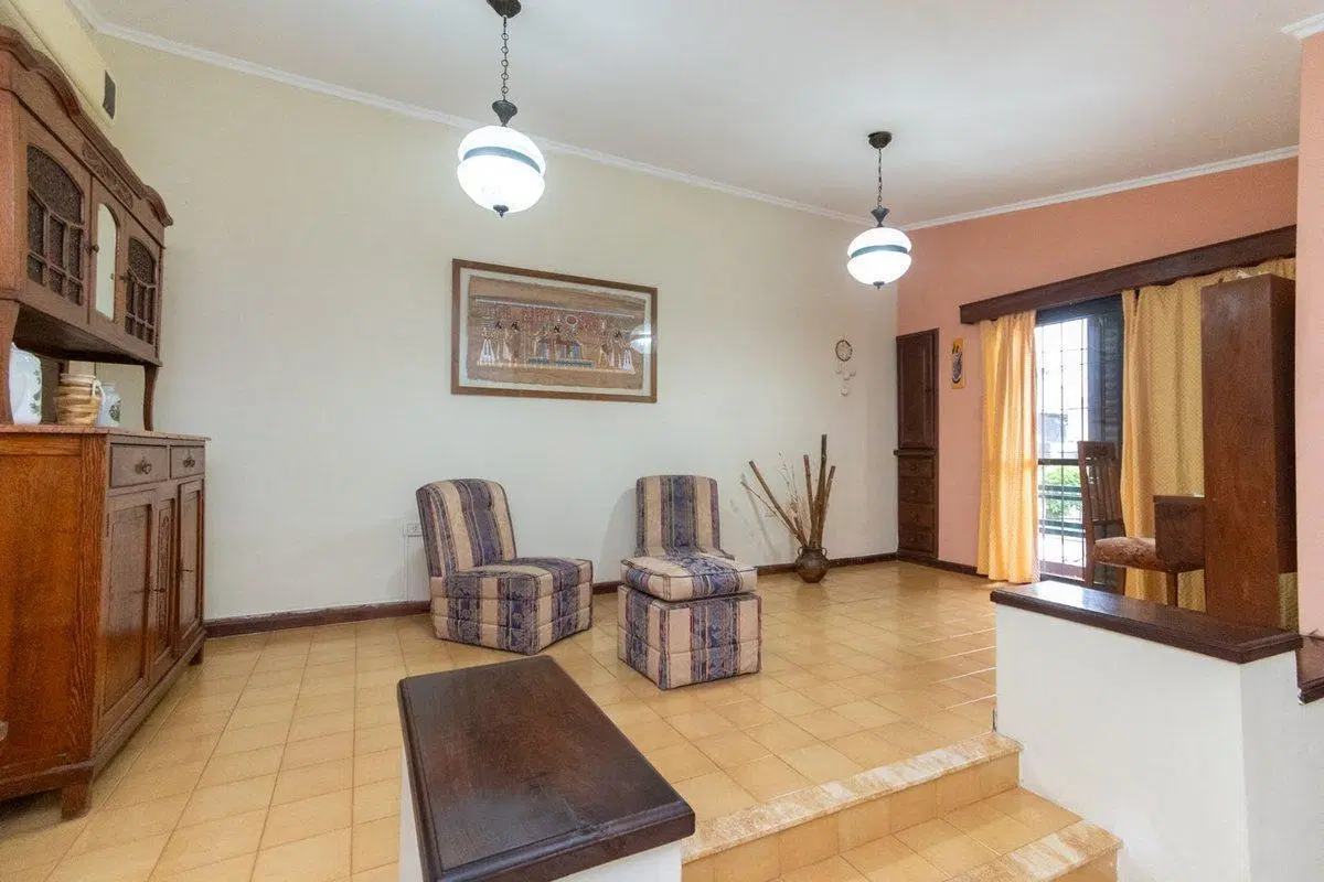 Casa en Venta 3 Dormitorios Apta a Credito. 4