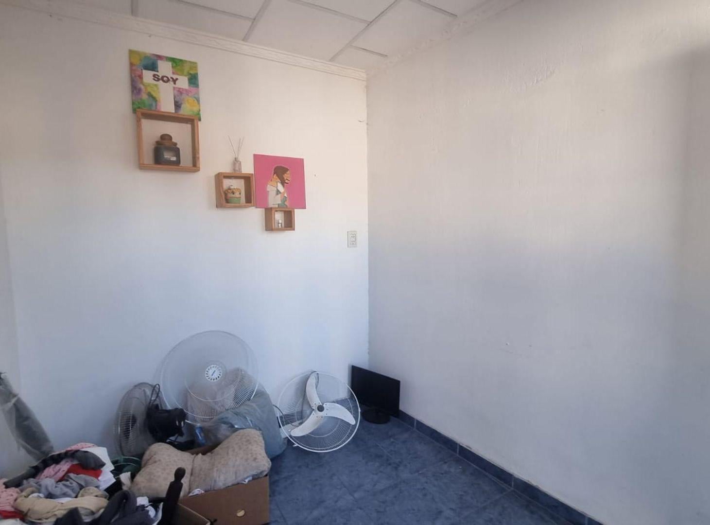 Foto de Venta Casa 3 dormitorios a metros de Av. Peñaloza, imagen 5