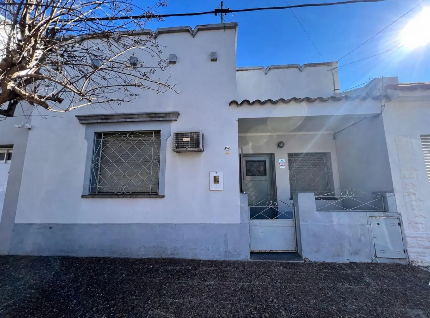 CASA 2 DORMITORIOS PATIO Y PILETA FOMENTO 9 JULIO 4