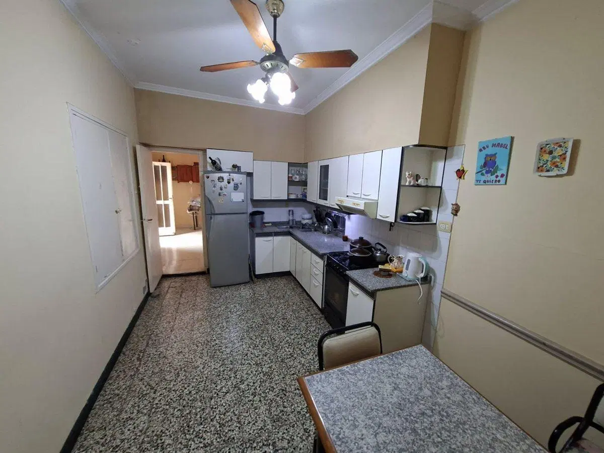 Casa con depto en PA, 2 Dorm c/u, cochera, patio 4