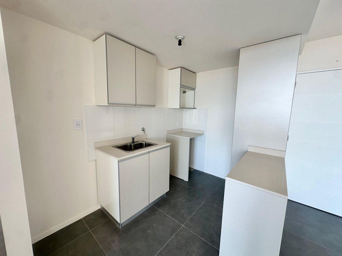 Foto de SE VENDE DPTO 1 DORMITORIO BV. CENTER TORRE I, imagen 4