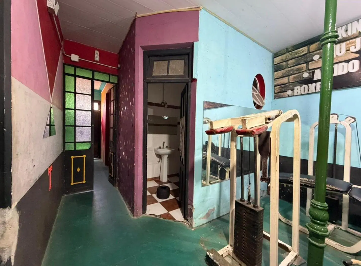 Se vende Casa/Lote a Modernizar Barrio Candioti. 8