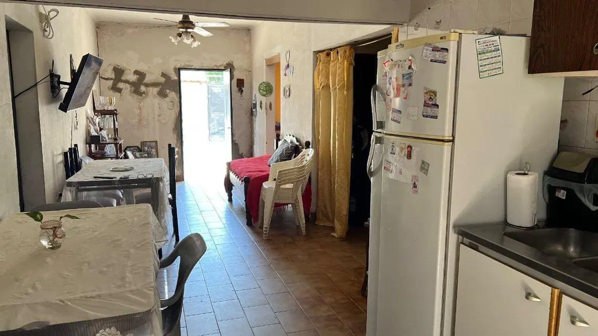 Oportunidad 2 Casas a refaccionar en Venta 2