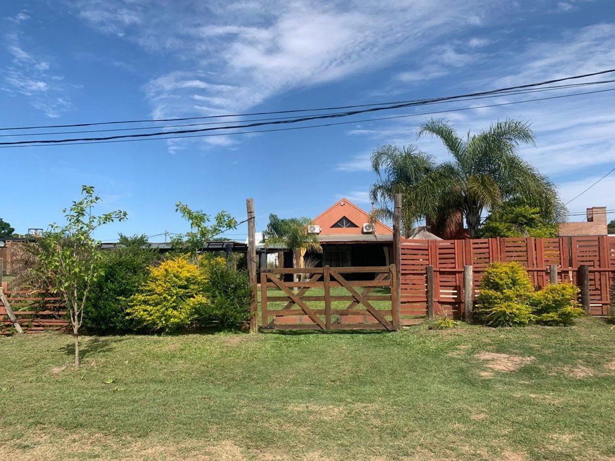 Foto de VENTA CASA EN ARROYO LEYES, imagen 2